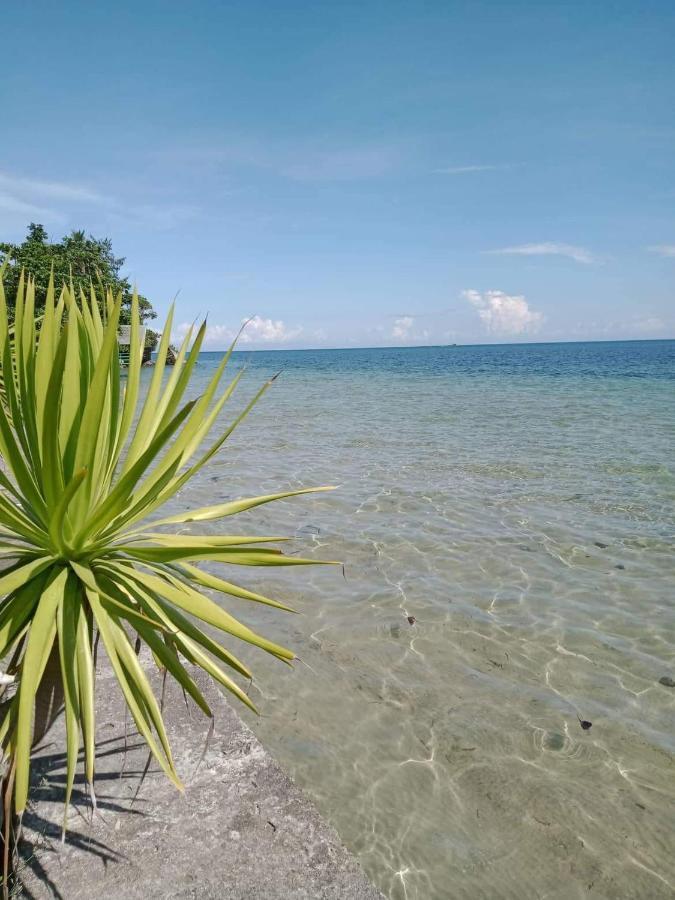 Palhi Resort Caticlan Exterior foto